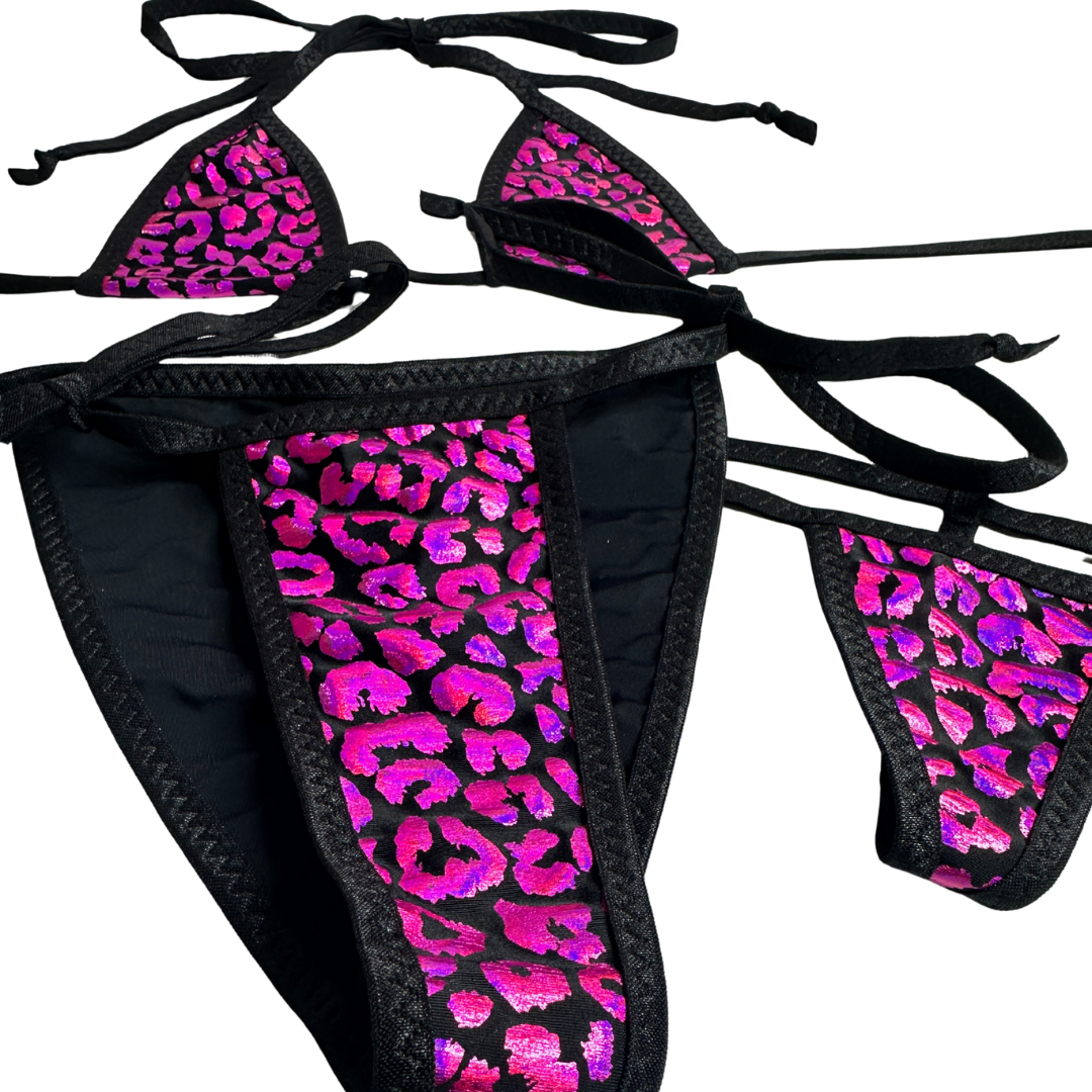 Holographic Burgandy Leopard - Black - 3 piece Scrunch butt set